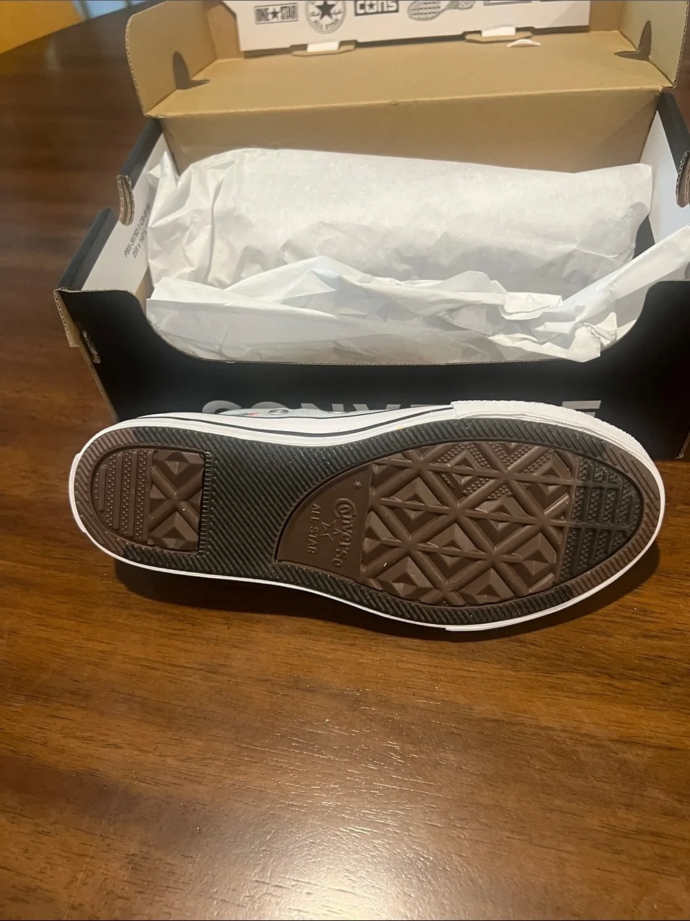 Converse sturdy shoe